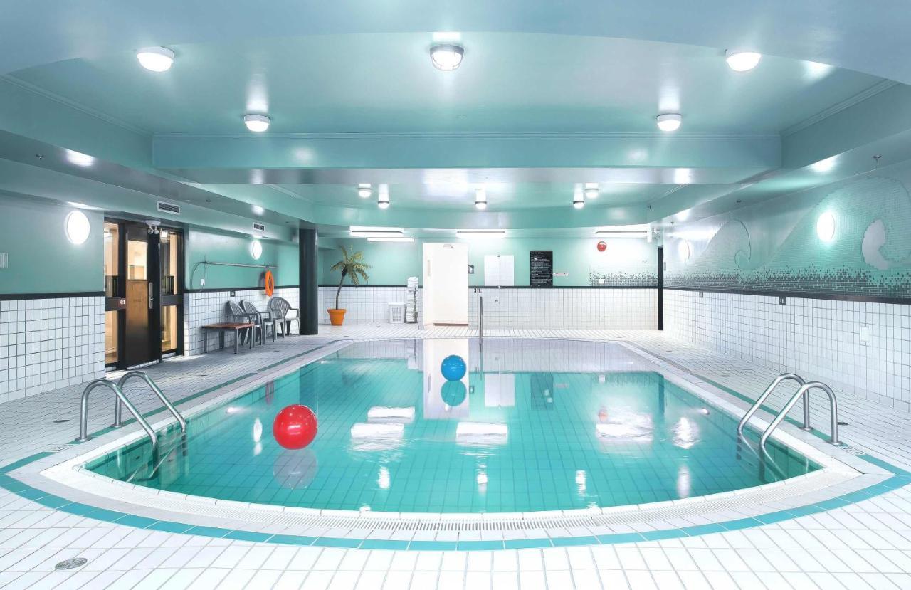 Sandman Hotel ויקטוריה מראה חיצוני תמונה